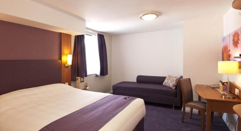 Stansted Airport Park And Fly Hotels www.stanstedparking.com